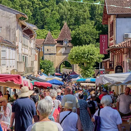 Moderne Pour 2 Pers Avec Wifi Et Animaux Admis - Fr-1-841-22 Apartment *